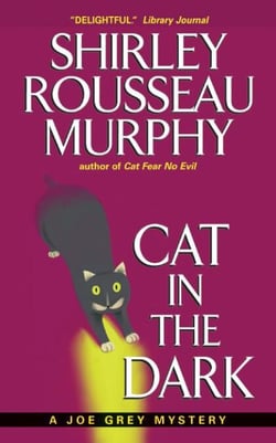 Cat in the Dark - A Joe Grey Mystery