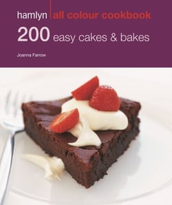 Hamlyn All Colour Cookery: 200 Easy Cakes &amp; Bakes - Hamlyn All Colour Cookbook