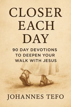 Closer Each Day: 90 Day Devotions To Deepen Your Walk With Jesus - Peaceful Devotions, #3