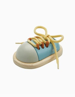 Plan toys - Chaussure à lacer tendresse