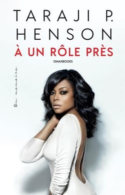 A un role pres