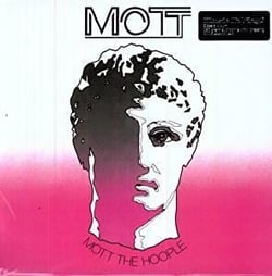 Mott