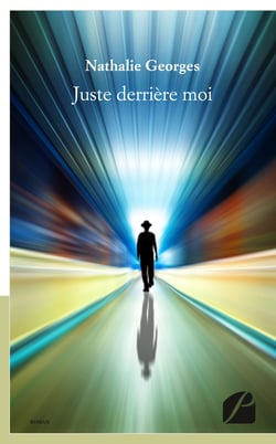 Juste derrière moi
