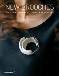 New brooches : 400+ contemporary jewellery designs