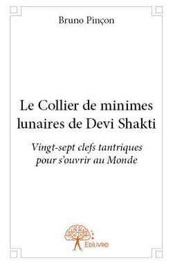 Le Collier de minimes lunaires de Devi Shakti