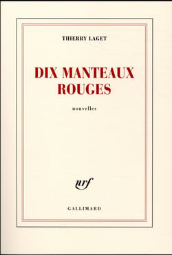 Dix manteaux rouges