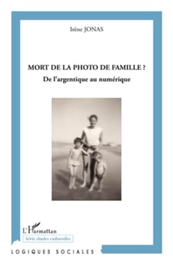 Mort de la photo de famille ? de l'argentique au numérique