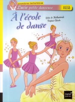 Lucie petite danseuse - à l'école de danse