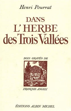 Dans l'herbe des Trois Vallées