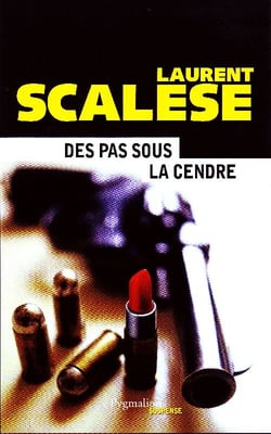 Des pas sous la cendre
