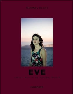 Eve, la montagne et la jeune fille