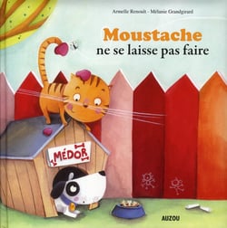Moustache ne se laisse pas faire