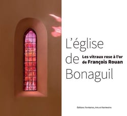 L'église de bonaguil - les vitraux rose à l'or de françois rouan