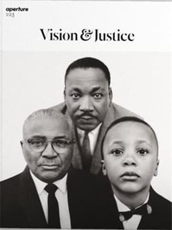 Magazine aperture 223 : vision & justice (richard avedon cover - black-and-white)