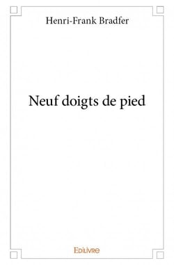Neuf doigts de pied