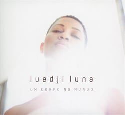 Um corpo no mundo