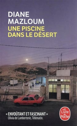 Une piscine dans le désert