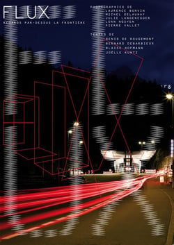 Flux - regards par-dessus la frontière