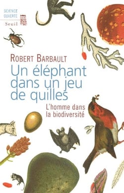 Un éléphant dans un jeu de quilles. L'homme dans la biodiversité