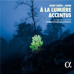 À la lumière