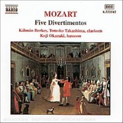 Mozart: Wind Divertimentos