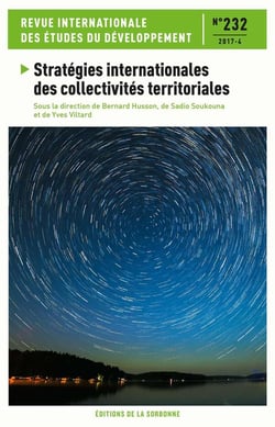 Revue internationale des études du développement : stratégies internationales des collectivités territoriales