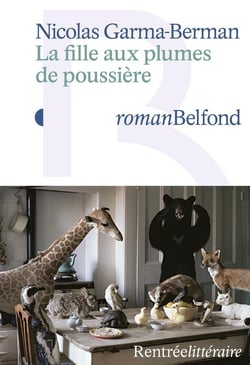 La fille aux plumes de poussière