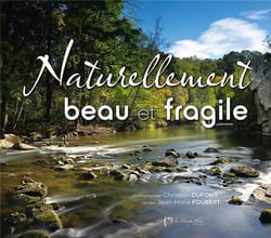 Naturellement beau et fragile