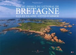 Vol au-dessus du littoral de Bretagne, Ille-et-Vilaine, Côtes-d'Armor