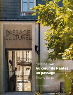 Sainte-Croix - au coeur de Nantes, un passage
