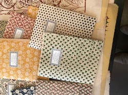 Papiers décorés : papiers dominotés, papiers à la colle &  papiers marbrés