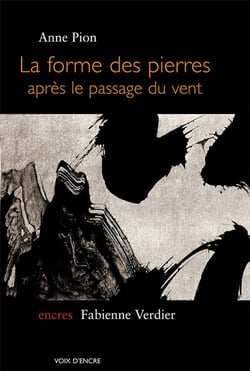 La forme des pierres après le passage du vent