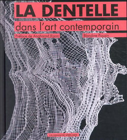 La dentelle dans l'art contemporain