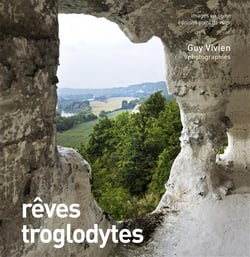 Revues troglodytes