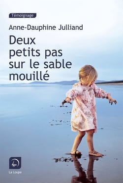 Deux petits pas sur le sable mouillé