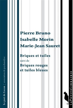 Briques et tuiles - briques rouges et tuiles bleues