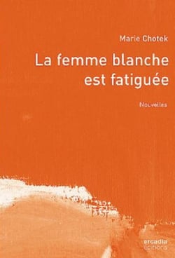 La femme blanche est fatiguée