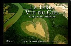 La terre vue du ciel - livre cartes postales détachables