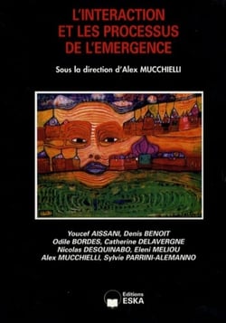 L'interaction et les processus de l'émergence
