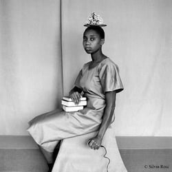 Eyes that commit : black women and non-binary photographers, a visual survey