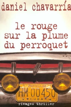 Le rouge sur la plume du perroquet