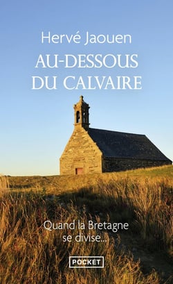 Au-dessous du calvaire