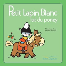 Petit Lapin Blanc fait du poney