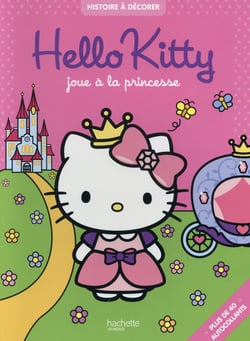 Hello kitty joue à la princesse