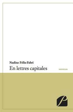 En lettres capitales