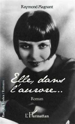 Elle dans l'aurore