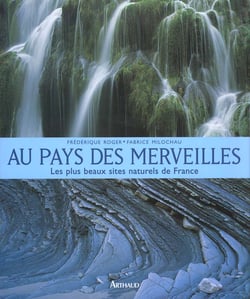 AU PAYS DES MERVEILLES