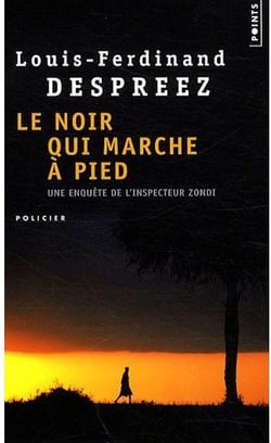 Le Noir qui marche à pied