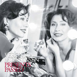 Present passed / Veronica Mortensen