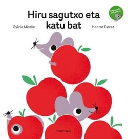 Hiru sagutxo eta katu bat